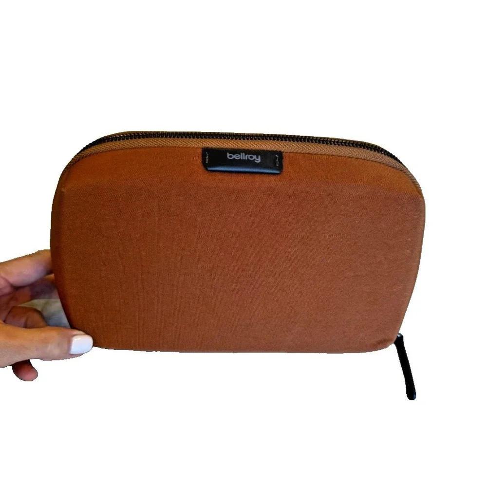 Bellroy‎ Venture Travel Cord Money Pouch Clay 1.5L EUC!